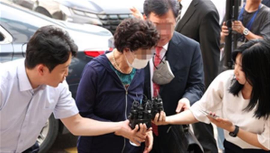 S.Korean President's jailed mother-in-law determined fit for parole