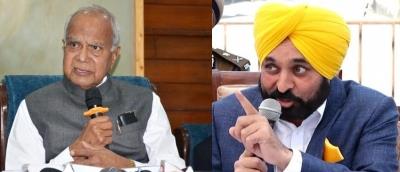 'Need mature statesmanship in constitutional dialogue': SC on Punjab CM-Governor stand off
