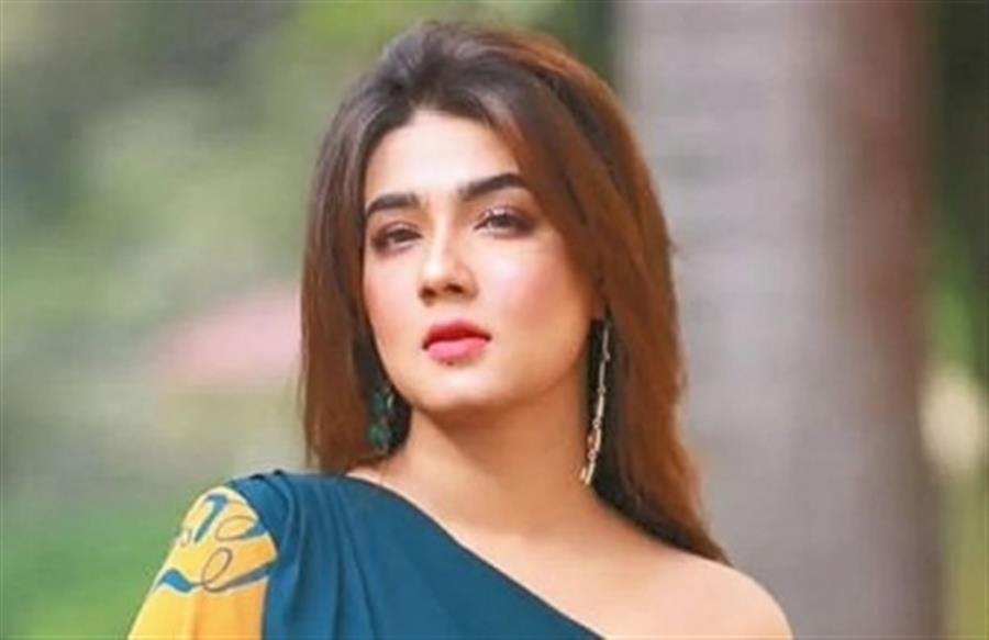 Actress Mahiya Mahi arrested from Dhaka airport